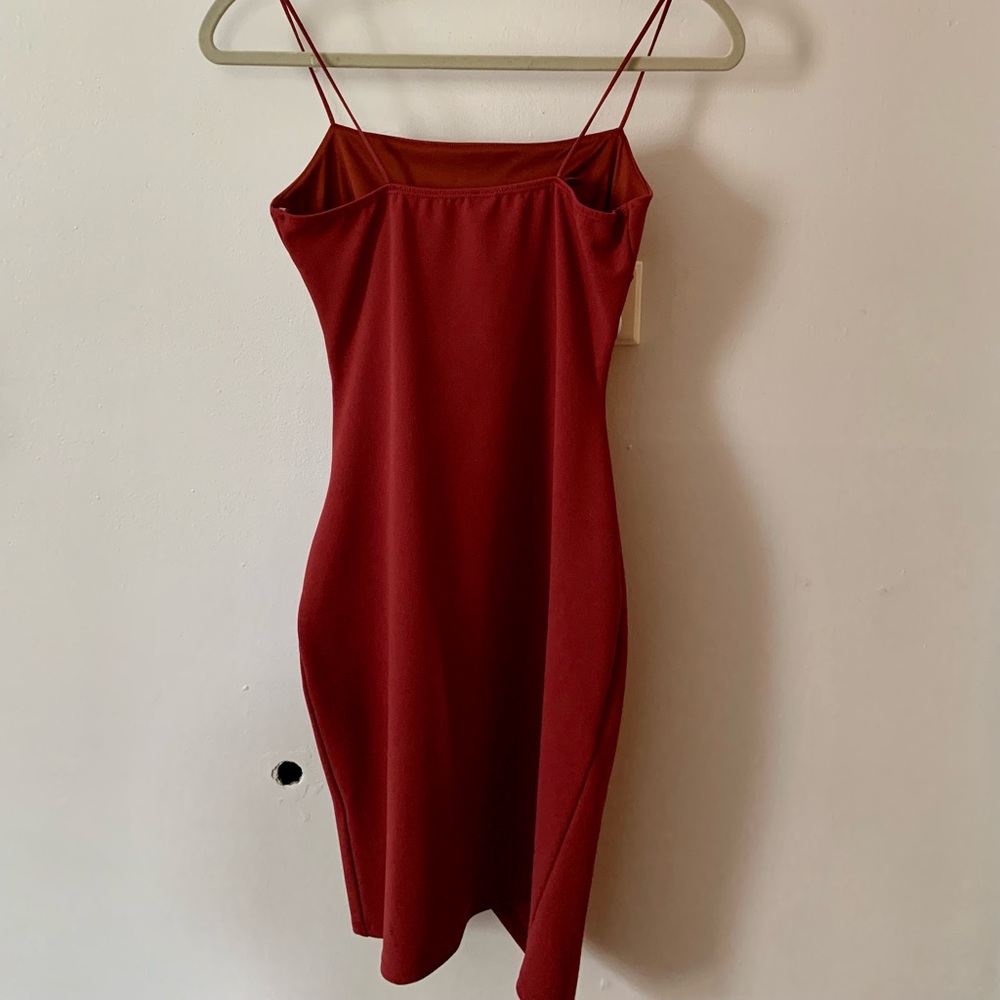 Bodycon Red Dress - Picture 3 of 5